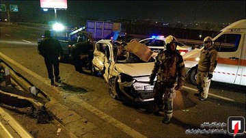 تصاویر | تصادف هیوندای با گاردریل در بزرگراه زین‌الدین