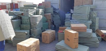 عکس | کشف ۲ کانتیر ترقه در گمرک گناوه 