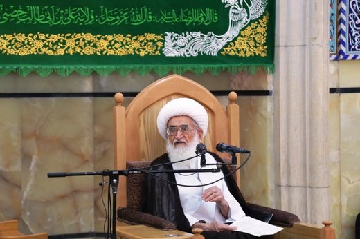 انتقاد آیتالله نوریهمدانی از در بسته اتاق مدیران به روی مردم انتقاد آیتالله نوریهمدانی از در بسته اتاق مدیران به روی مردم