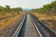 آخرین حلقه راه‌آهن غرب کشور تکمیل می‌شود