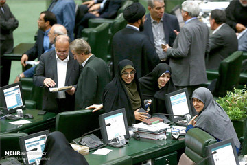 مجوز ویژه نمایندگان مجلس برای رفت‌وآمد در خطوط ویژه تهران