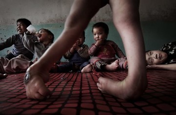 سرپرستی یتیمان معلول توسط کشاورزان خیر