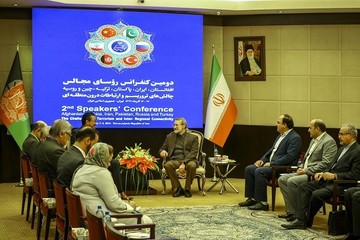 لاریجانی خطاب به همتای افغان: تروریسم و موادمخدر دو لبه یک قیچی هستند