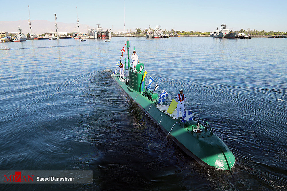 کدام زیردریایی ایرانی می‌تواند یک شناور هزار تُنی را در کمتر از ۱۰ ثانیه به اعماق دریا ببرد + تصاویر