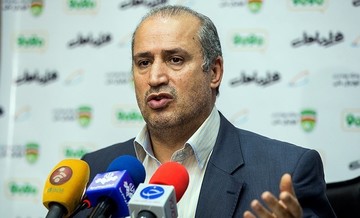 تاج: وزیر ورزش از فوتبال حمایت می‌کند
