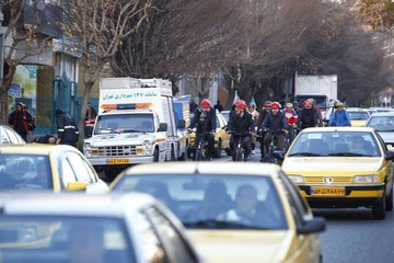 دوچرخه‌سواری شهردار تهران در سومین سه‌شنبه کاری خود/ عکس