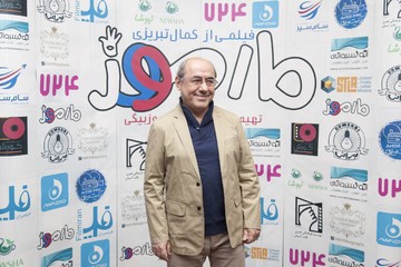  محمدجواد ظریف در اکران خصوصی یک فیلم با موضوعی حساس/ عکس