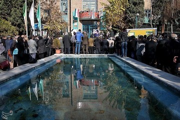 تشییع پیکر مرحوم احمدرضا دالوند