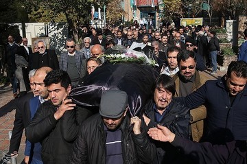 تشییع پیکر مرحوم احمدرضا دالوند