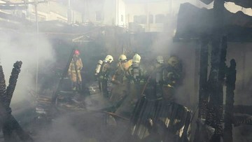 آتش‌سوزی یک رستوران در فرحزاد/ عکس
