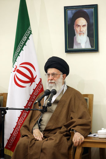 دیدار دست‌اندرکاران کنگره شهدای استان خراسان جنوبی با رهبر معظم انقلاب اسلامی