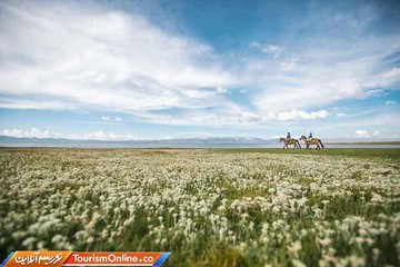 سفر زوج اتریشی با کامیون