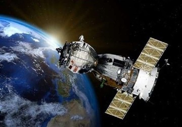 سوریه ماهواره به فضا پرتاپ می‌کند