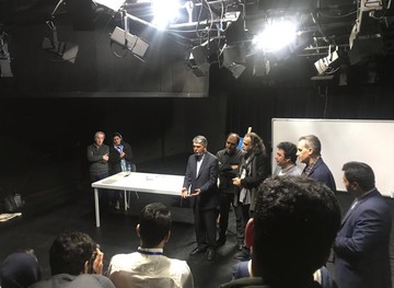 دیدار صالحی با برگزیدگان جشنواره تئاتر استانی