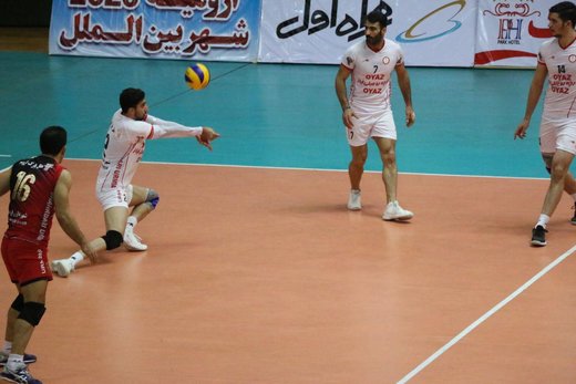 دربی کم‌تماشاگر ارومیه در لیگ برتر والیبال