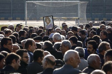 تشییع پیکر دانایی فرد پیشکسوت فوتبال