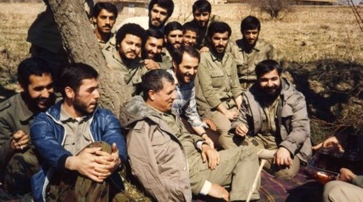 عکس قدیمی هاشمیرفسنجانی در لباس رزم عکس قدیمی هاشمیرفسنجانی در لباس رزم