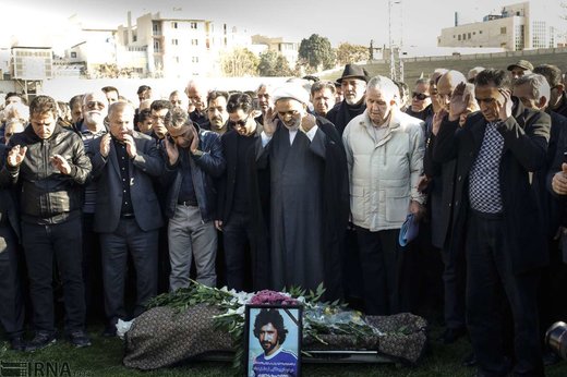 تشییع پیکر دانایی فرد پیشکسوت فوتبال
