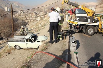 سقوط وانت پیکان به دره فرحزاد