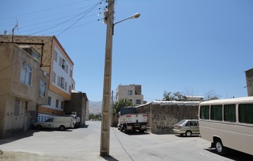 یکهزار و ۵۰۰ تیر برق مزاحم در تبریز وجود دارد