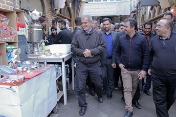شکایت بازاریان تبریز از ناهماهنگی نهادهای مسئول/ پزشکیان دستور رسیدگی داد