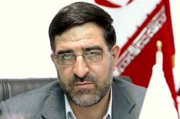 امیرآبادی‌فراهانی: قوانین ناکارآمد تولید کالای ایرانی را نابود می‌کند/ قوانین گمرکی مانع از ترخیص به موقع مواد اولیه می‌شود
