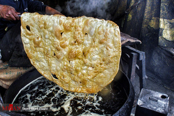 بازار غذا‌های سنتی در کشمیر