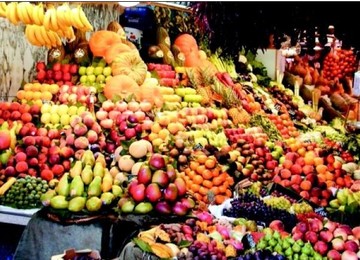گران‌فروشی بازار شب یلدا را به سامانه ۱۳۵ گزارش کنید!