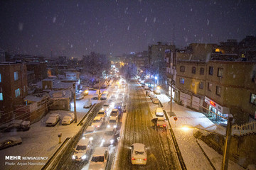 بارش برف در سنندج