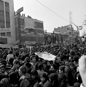 تشییع پیکر شهید آیت الله محمد مفتح و دو پاسدار شهید