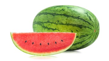 ۵ میوه تابستانی برای کنترل فشار خون