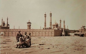 تصویر قدیمی از شهر مقدس قم و حرم حضرت معصومه (س)