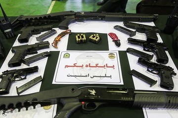 بازداشت اراذل و اوباش و مزاحمین محله های تهران