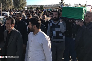 مراسم تشییع پیکردانش آموزان زاهدانی