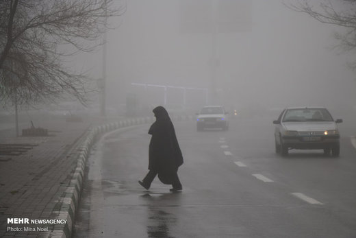 تبریز غرق در مه