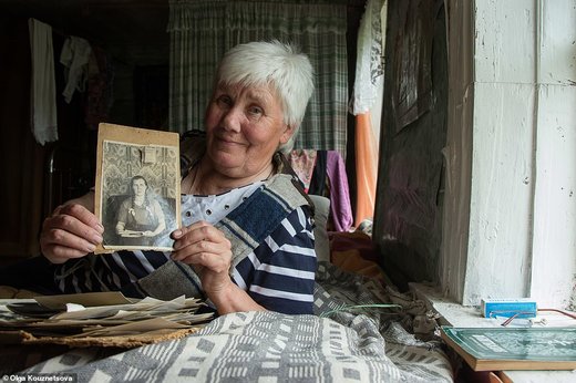 زندگی عجیب زن 70 ساله‌ای که تنها ساکن یک روستای مرزی است