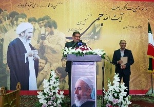 شمخانی: باید نسبت به اقدامات شوم دشمنان حصرشکنی کنیم/ خواسته ترامپ با صدام هیچ تفاوتی ندارد
