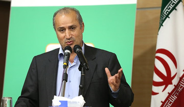 واکنش جالب مهدی تاج به اشتباهات داوری در لیگ برتر

