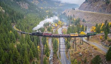 تصاویر | راه‌آهنی با منظره استثنایی