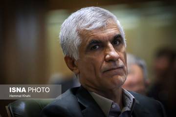 افشانی، شهردار سابق تهران: به میز و صندلی نچسبیده بودم/ هشدار نسبت به کشتی پرتلاطم اصلاحات
