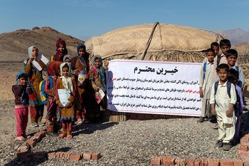 وضعیت نامناسب مدرسه کپری روستای لالی کشته کرمان