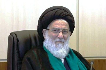 درسهای حوزه علمیه نجف به خاطر فوت آیتالله هاشمیشاهرودی تعطیل شد درسهای حوزه علمیه نجف به خاطر فوت آیتالله هاشمیشاهرودی تعطیل شد