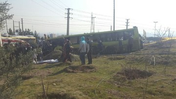 واژگونی اتوبوس در منطقه حصارک پونک