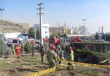 اسامی فوتی‌ها و مصدومان واژگونی اتوبوس دانشگاه آزاد اعلام شد 