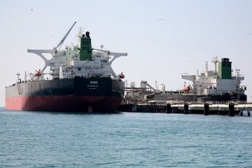 ایران سال آینده هر بشکه نفت را ۵۴ دلار می‌فروشد