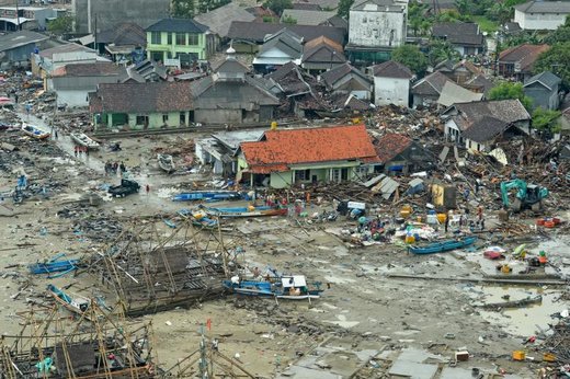 خسارات سونامی اندونزی