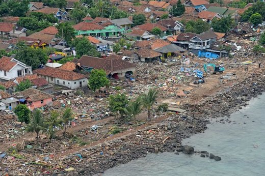 خسارات سونامی اندونزی