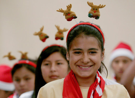 دختران یتیم‌خانه‌ای در شهر لاپاز بولیوی