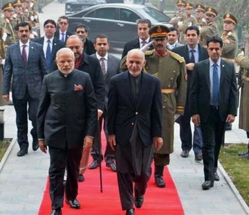 واکنش افغانستان و هند به پیشنهاد صلح عمران‌خان