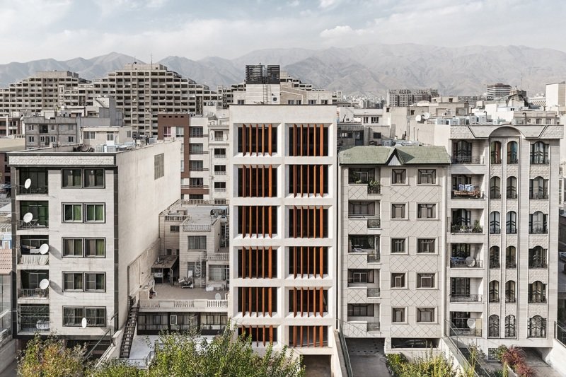 لزوم توقف انشعاب‌دهی به واحدهای بدون پروانه و پایانکار